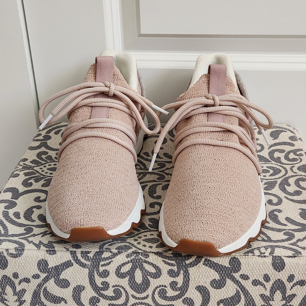Sorel Women's Kinetic Lace Sneakers - Picture 9 of 10